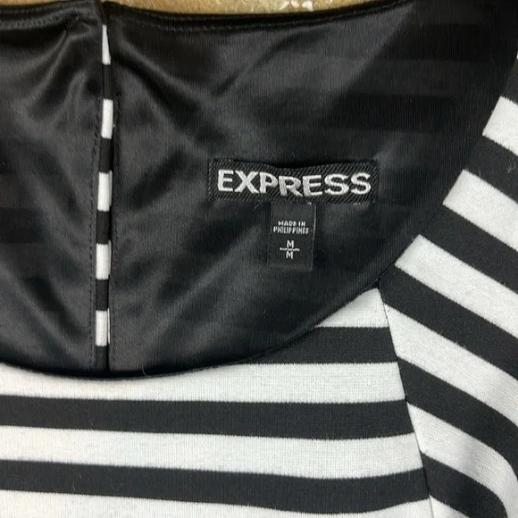 Express Striped Fit and Flare Dress
Size: Medium - Picture 2 of 7
